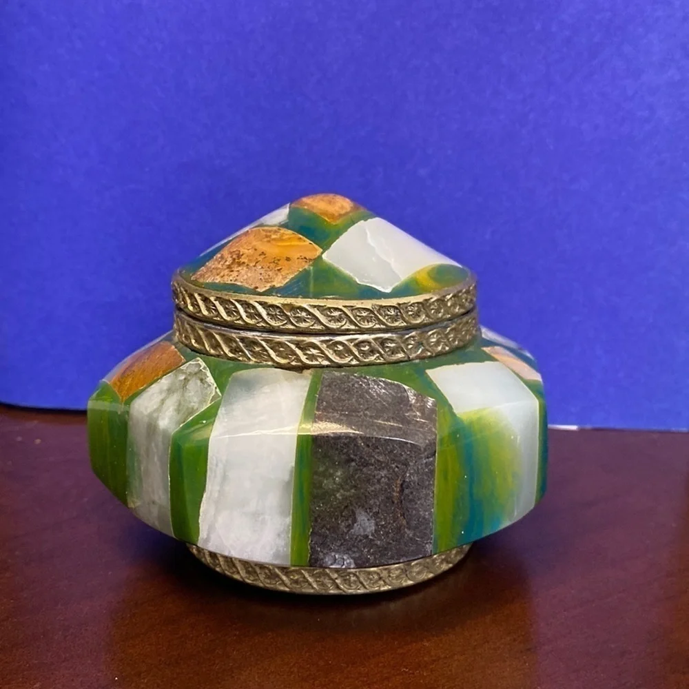 Carved cabochon box